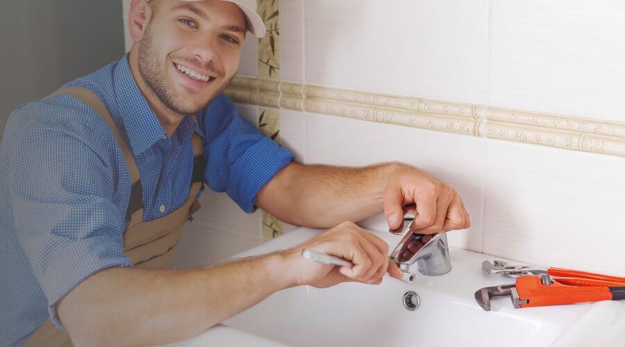 Handle or spout repair in Belle Rose, LA